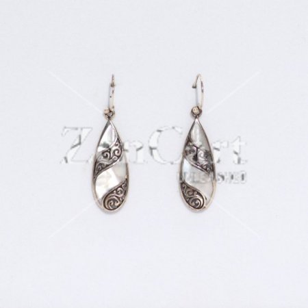 (image for) Shell & Silver Earrings - Teardrop- MOP