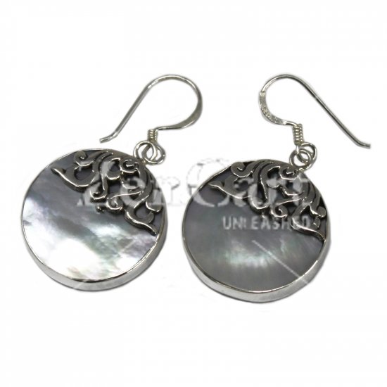 (image for) Shell & Silver Earrings - Classic Disc - MOP